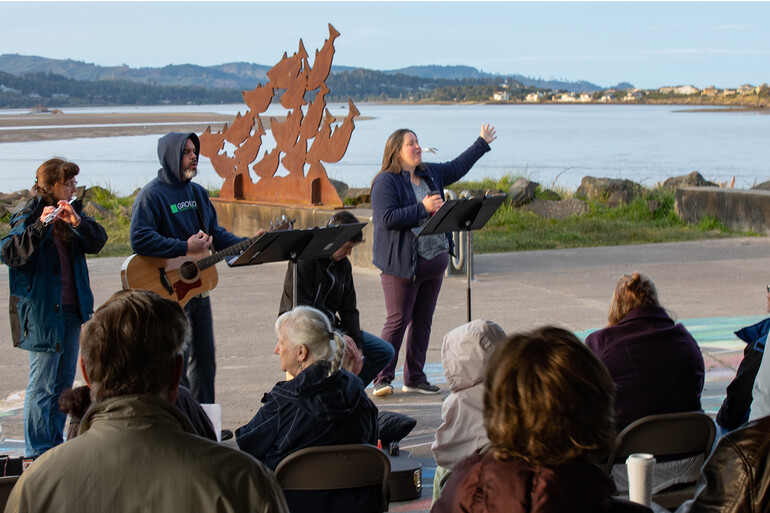 Lincoln City Community Easter Service