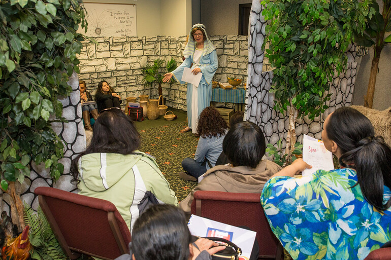 Gloria Beerman speaks to VBS leaders