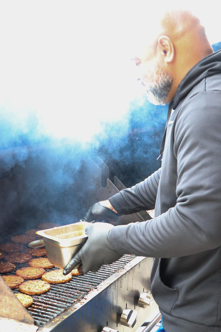 Grill Master Pastor Ofa Langi