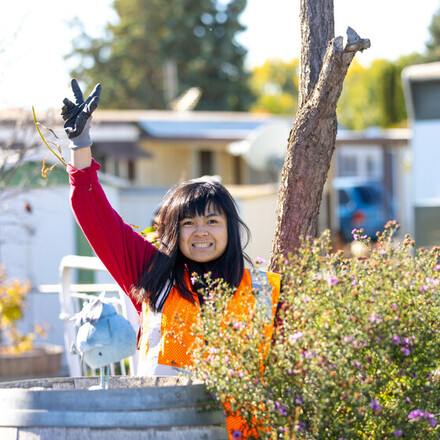 Student doing community service